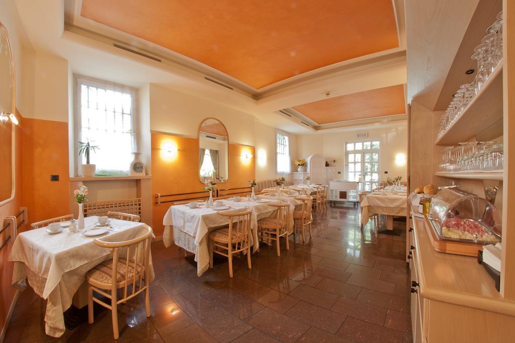 Hotel Клес Экстерьер фото
