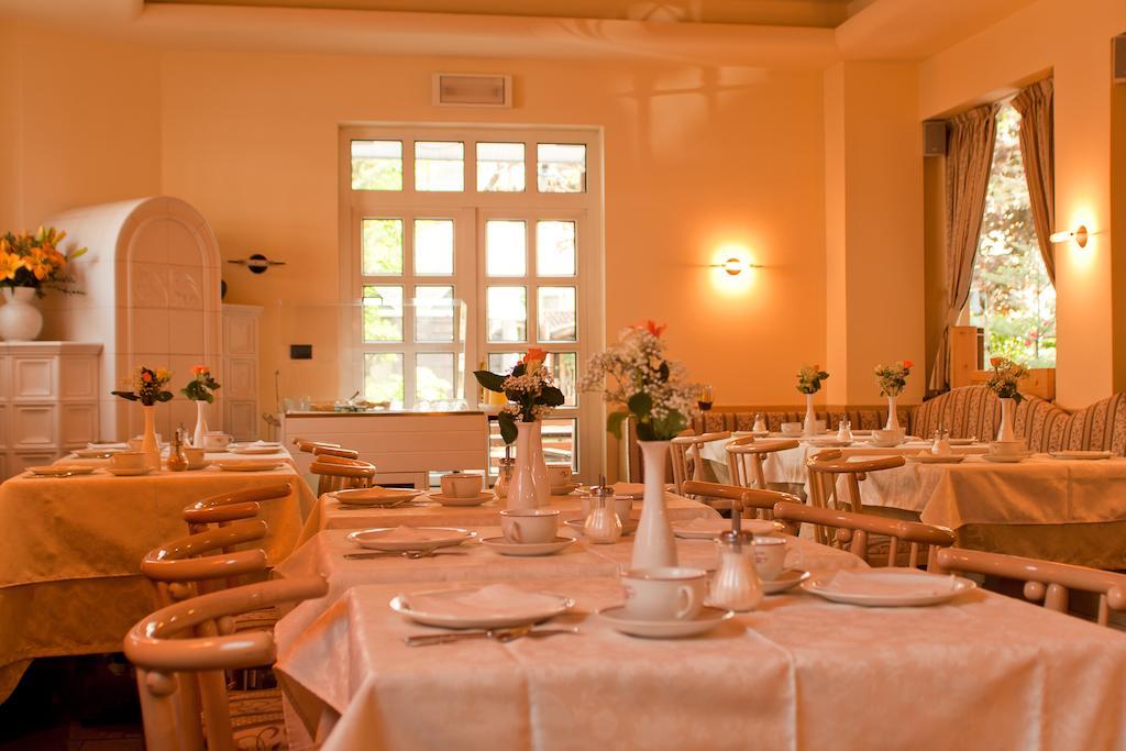 Hotel Клес Экстерьер фото