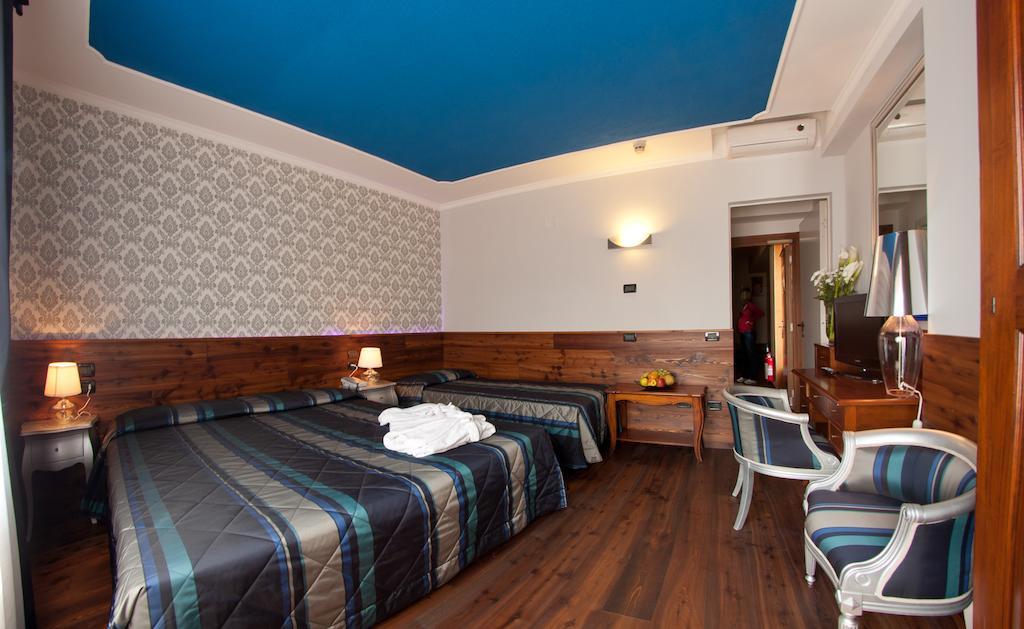 Hotel Клес Экстерьер фото